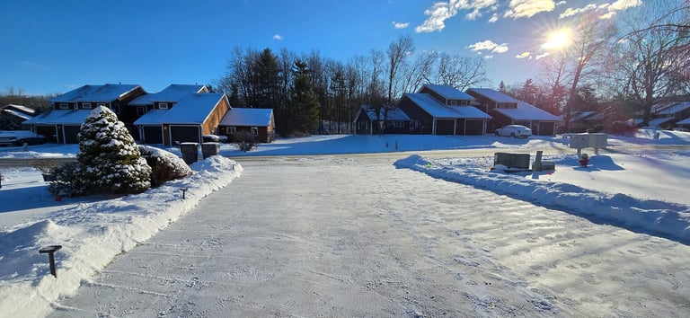 Real shovel for snow removal